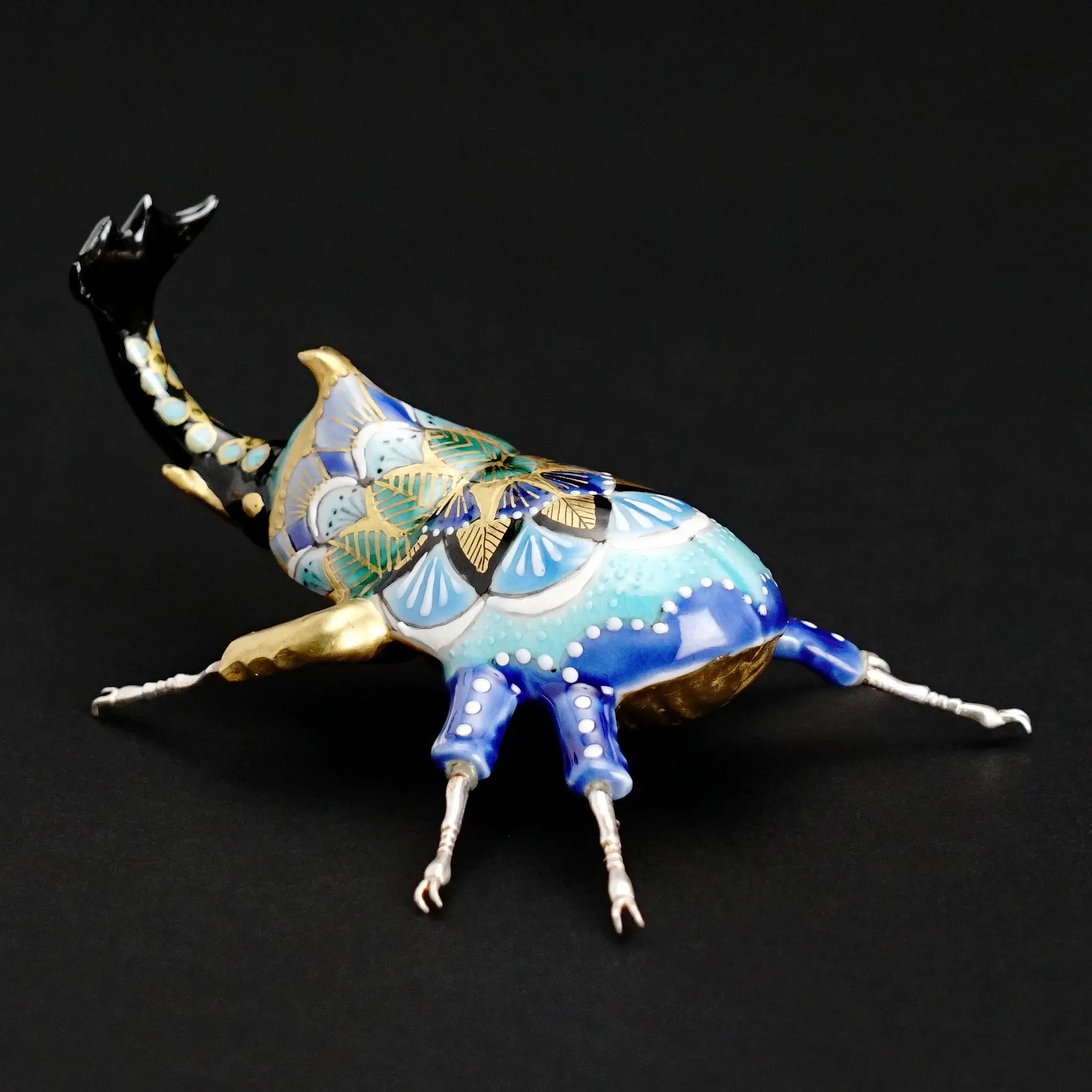 九谷焼置物 カブトムシ フォレストブルー / 高聡文(別アングル)