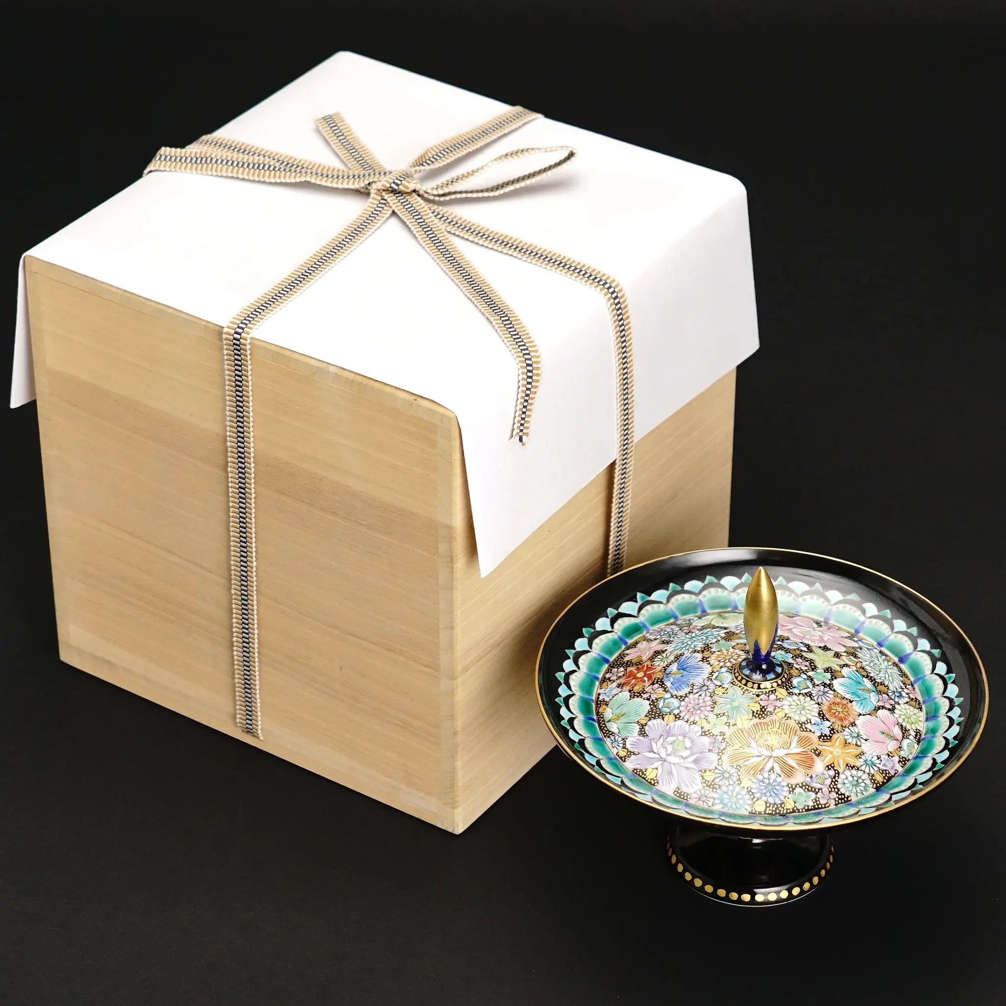 九谷焼 台皿 色絵金襴花詰｜高 聡文 作｜至高の伝統技法「花詰」の極致