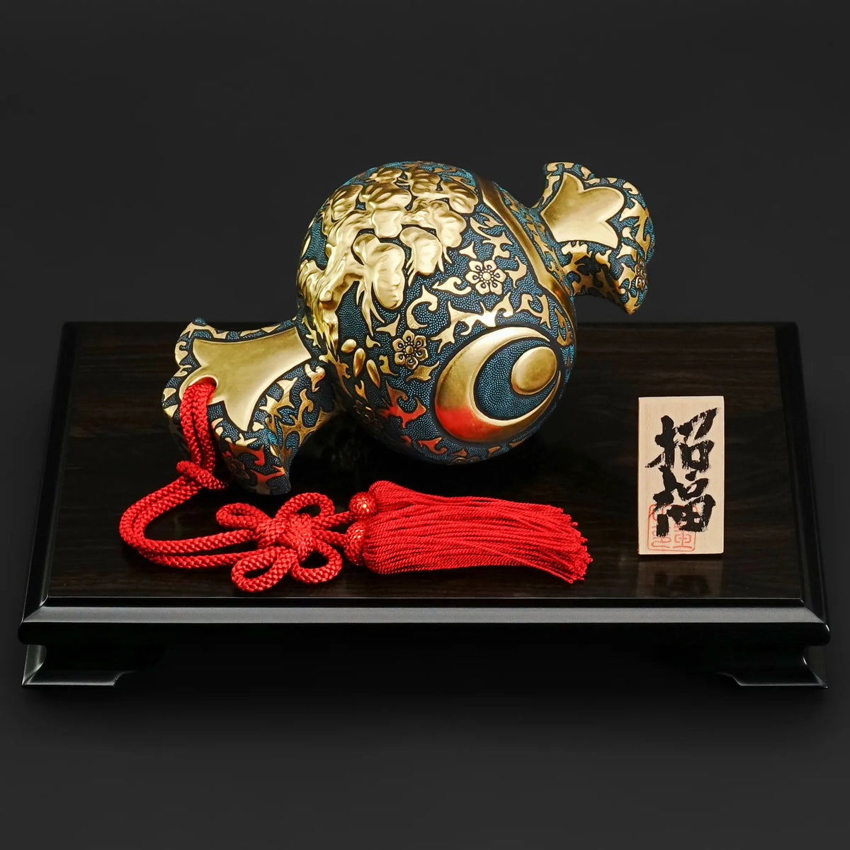 Kutani Ware Ceramic Sculpture "Kozuchi" Lucky Mallet: Morikin Hosoge & Aochibu / Nakada Kingyoku