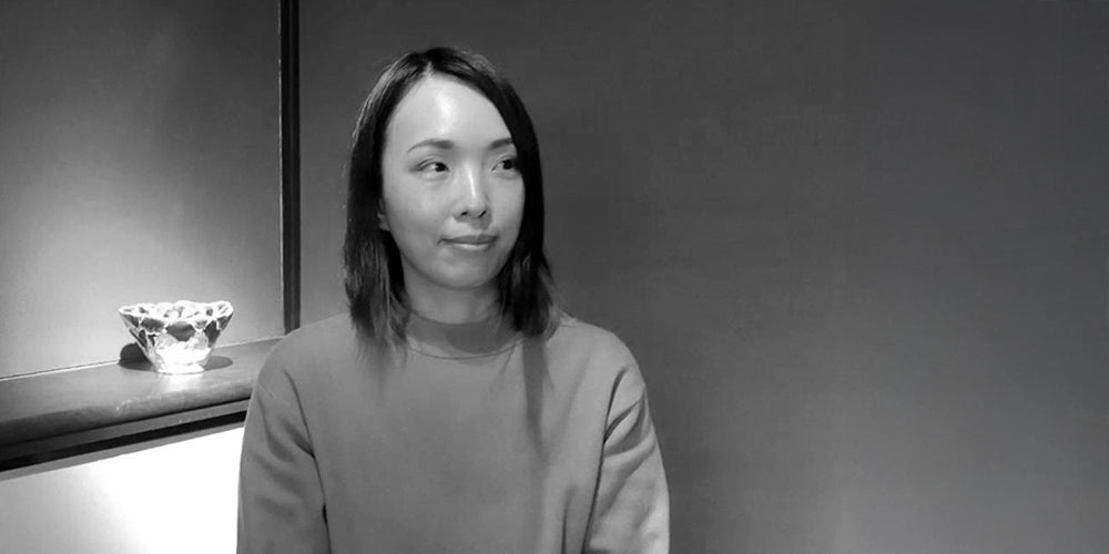 九谷焼 壺 ブンチョーマ侵襲 / 山浦早織 | 獣医師免許を持つ作家が手