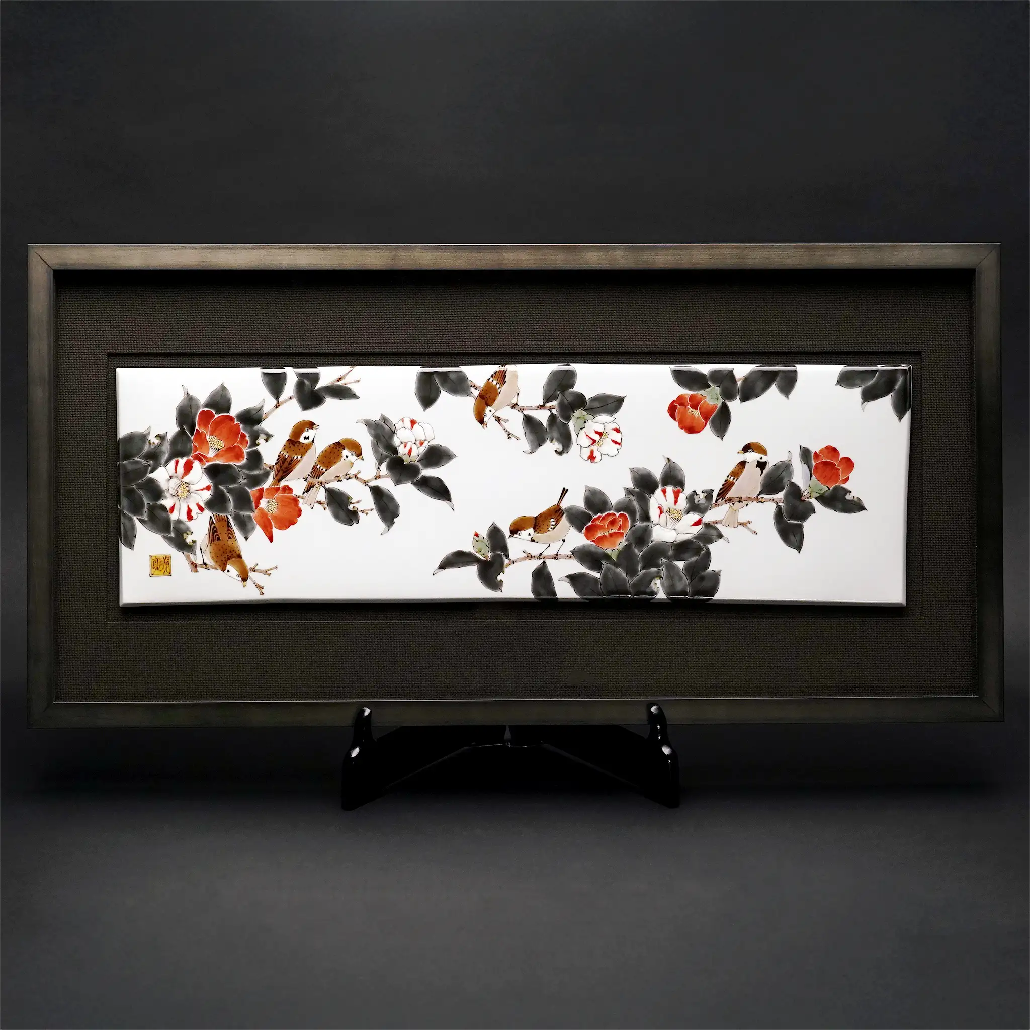 陶額 椿に雀 / 山田義明