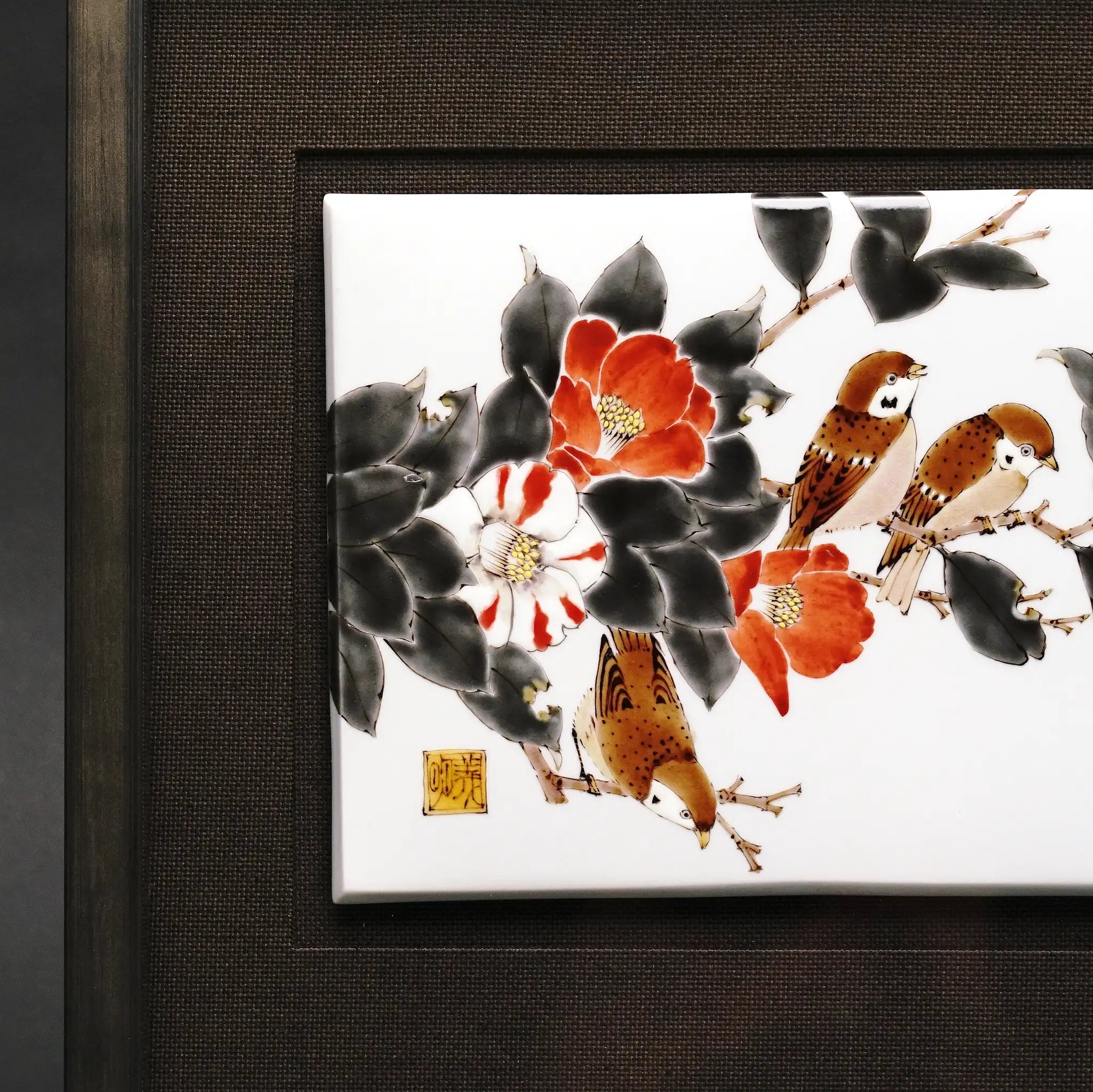 陶額 椿に雀 / 山田義明